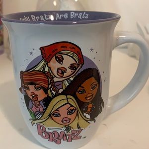 Bratz Limited Edition 2023 Rare to find 16 oz / 473 ml Brand New.